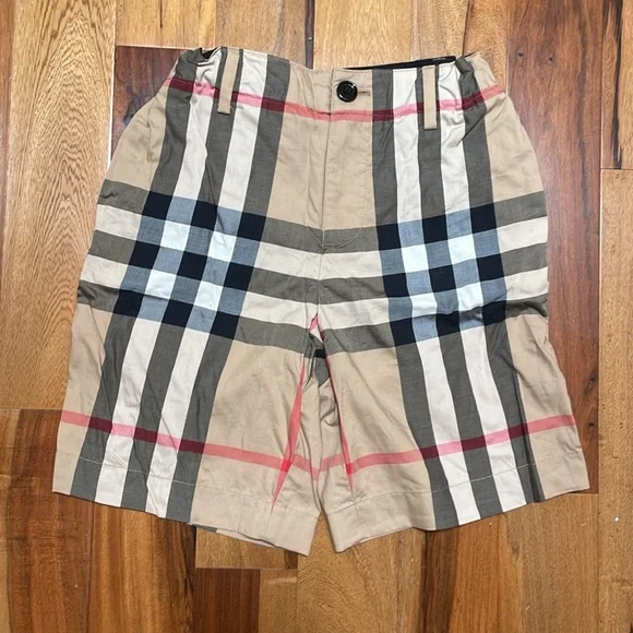 Like new Burberry shorts